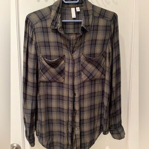 BP Checkered Button Down Shirt in Khaki Green, Blue and Brown Urban Outfitters S